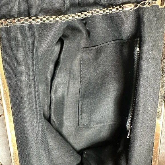 Vintage VTG Floral Tapestry Clutch with Chain Strap - Picture 7 of 15